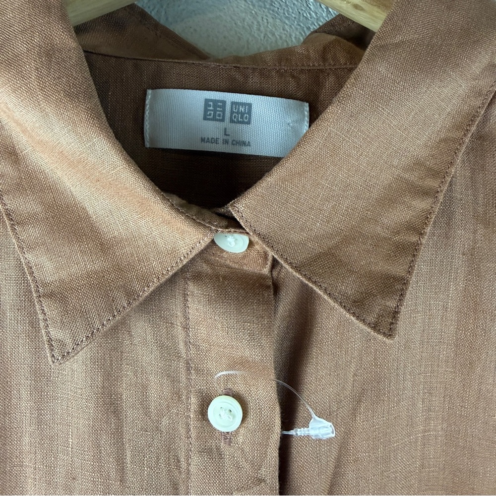 Uniqlo Womens Large  100% Linen Button Up Shirt Long Sleeve Top Blouse NWOT - Picture 6 of 6